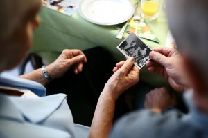 Gruppo di stimolazione cognitiva per anziani: una mano nel prevenire il decadimento cognitivo
